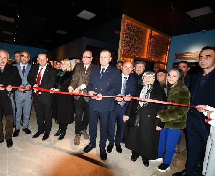 Altınova Kent Müzesi törenle açıldı
