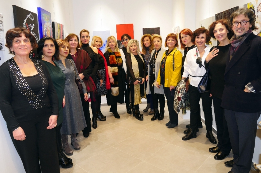  Ankaralı Sanatçı Kadınlar Derneği, Paris’te resim sergisi açtı