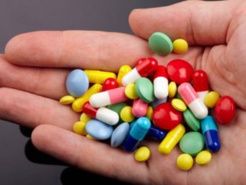 Bilinçsiz kullanılan antibiyotikler zarar veriyor