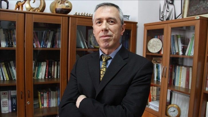 Anayasa hukukçusu Prof. Dr. Gül 