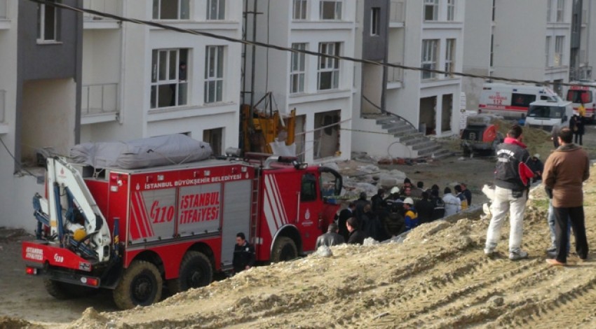 Bakanlık, asansör kazası yaşanan Esenyurt'taki inşaatın işlerini durdurdu