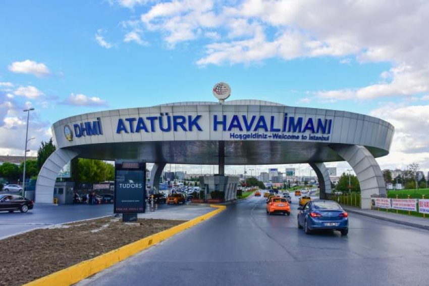 Atatürk Havalimanı’nda Ramazan bayramı yoğunluğu