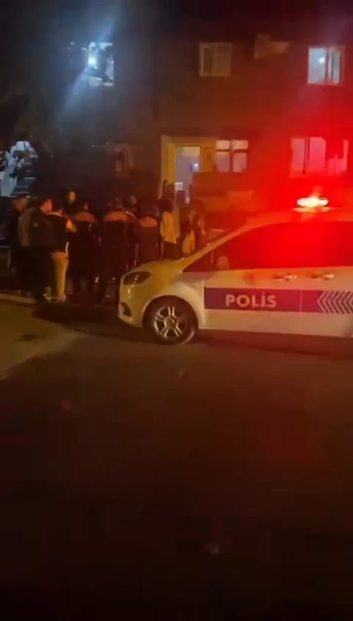 Ataşehir’de uyuşturucu operasyonu sonrası mahalleli birbirine girdi
