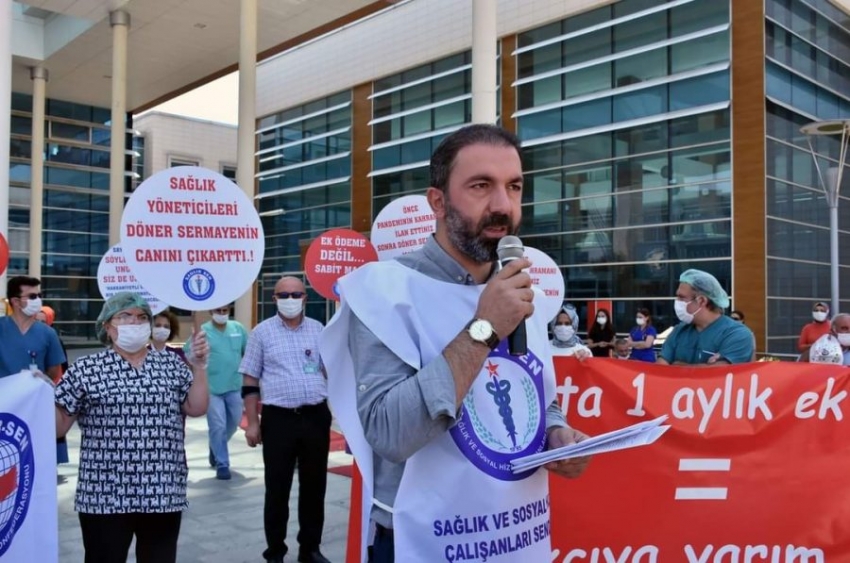Bursa sağlık çalışanlarından protesto: 1 simit bile etmiyor