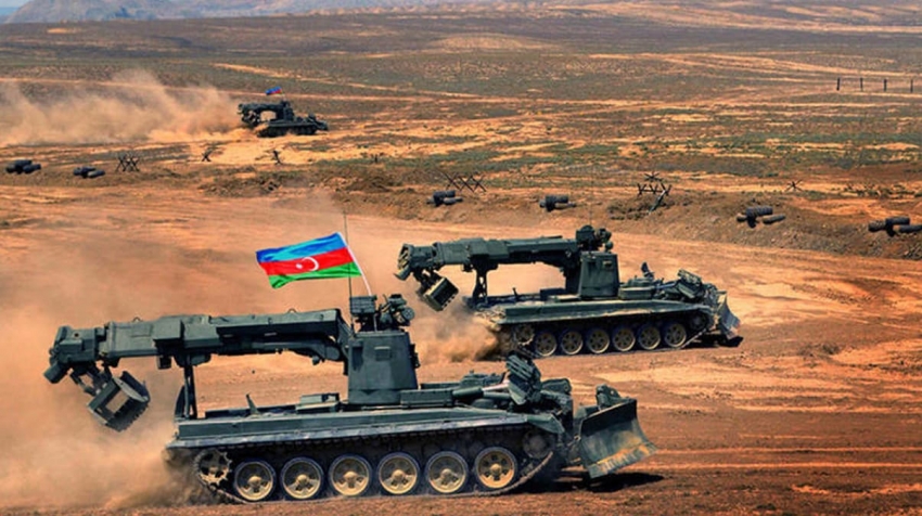 Kardeş ülke Ermenilerin askeri üssünü yok etti