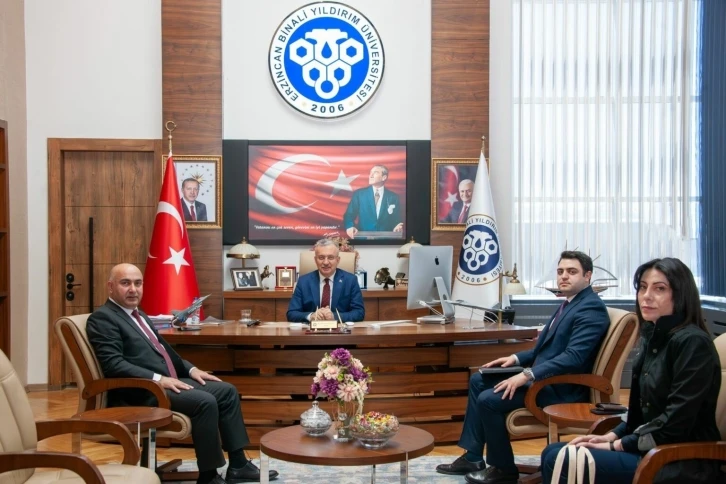 Azerbaycan Kars Başkonsolosu Alekberoğlu’ndan Rektör Levent’e ziyaret
