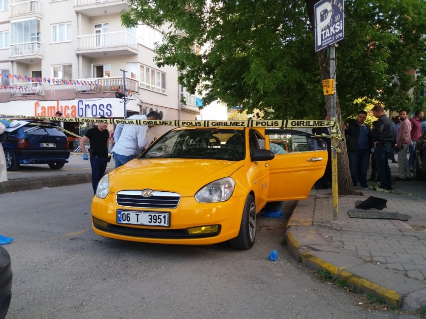 Taksiciler arasında silahlı kavga: 1 yaralı