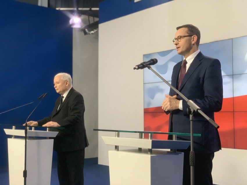 Polonya’da yeni kabine açıklandı, başbakan değişmedi