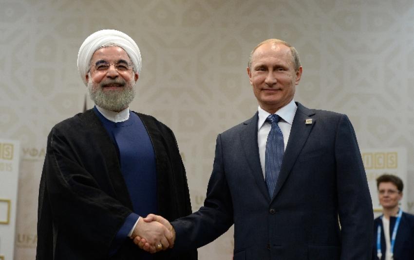 Putin Ruhani ile bir araya geldi