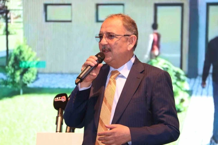 Bakan Özhaseki: "Kentsel dönüşüm şart"
