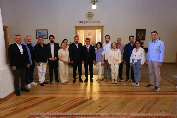 Başkan Aras, Bodrumlu gazetecileri ağırladı
