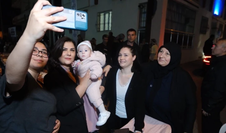 Başkan Çerçioğlu, Kemer Mahallesi’nde vatandaşlarla buluştu
