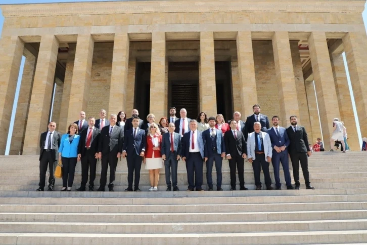 Başkan Mehmet Ertaş Anıtkabir’de
