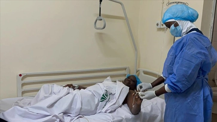 Batı Afrika’daki ilk organ nakli Türk doktorlar iş birliğinde Senegal’de yapıldı