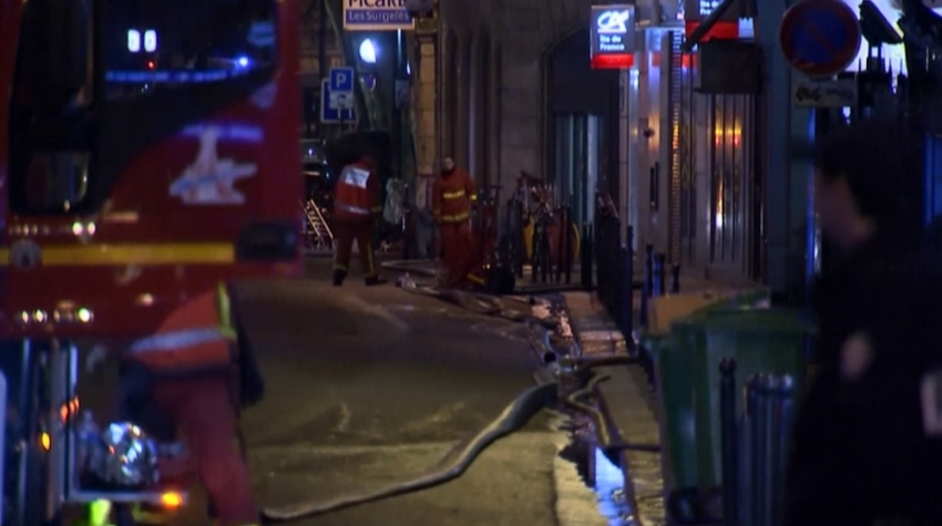 Paris’te yangın faciası: 8 ölü, 30 yaralı