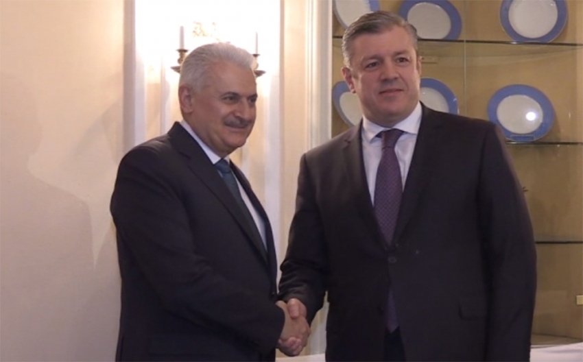 Başbakan Yıldırım, Gürcü mevkidaşı ile görüştü