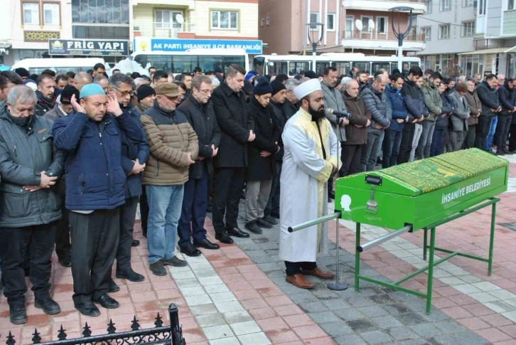 Belediye Başkanı Türkmen’in engelli oğlu Berkcan genç yaşta vefat etti
