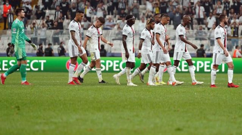 Beşiktaş, Borussia Dortmund'a 2-1 mağlup oldu