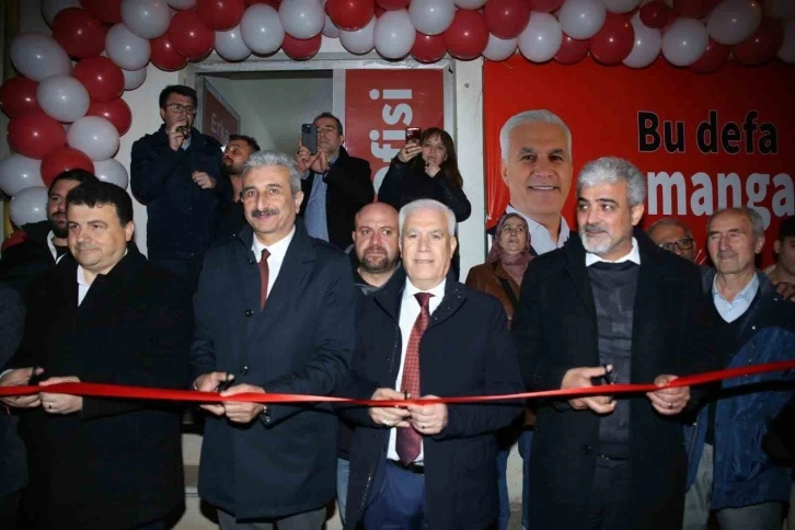 Bursa Büyükşehir Belediye Başkan Adayı Bozbey’den Demirtaş’a raylı sistem sözü