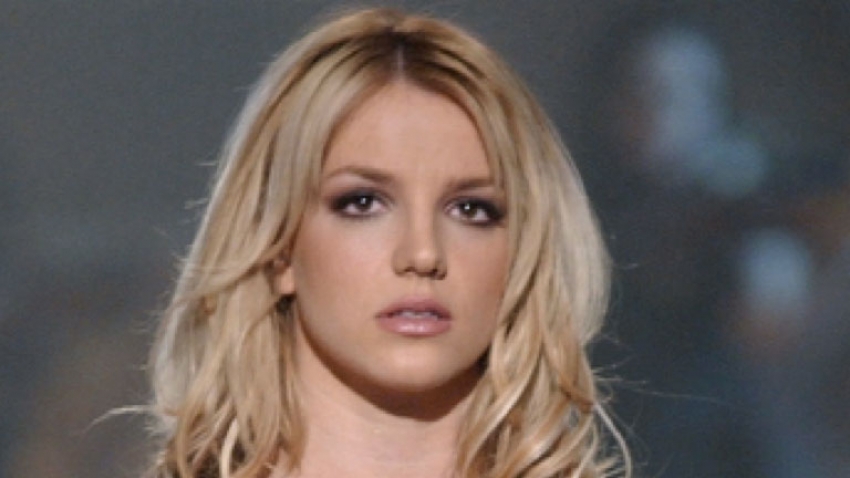 Britney Spears'ten Madonna ve Jennifer Lopez'e gönderme