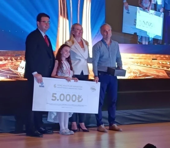 Buldanlı minik Berin su tasarrufu projesiyle özel ödülün sahibi oldu
