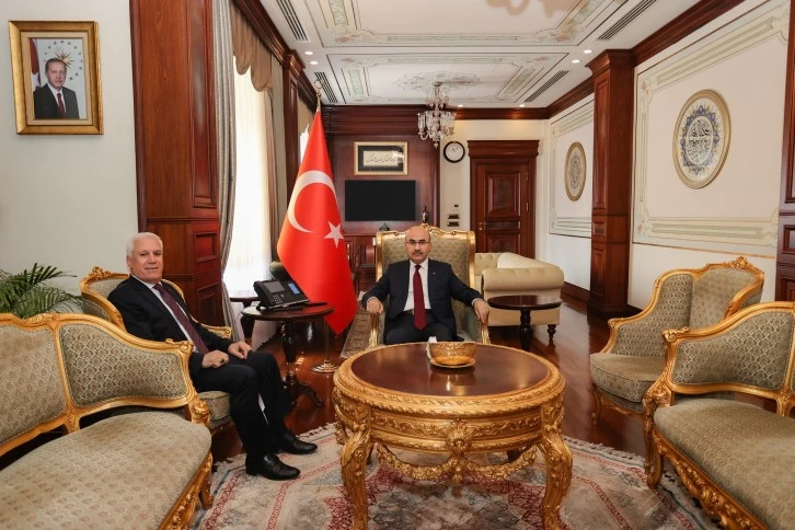 Bursa Büyükşehir Belediye Başkanı Bozbey'den, ilk resmi ziyareti Vali Demirtaş'a  
