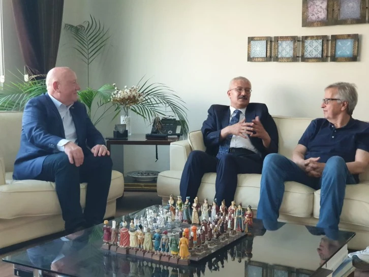 Bursa Cumhuriyet Başsavcısı Solmaz'ın BGC ziyaretinde yargı-medya ilişkileri ele alındı 