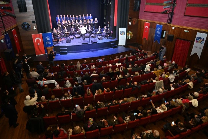 Bursalı muhtarlardan Türk Sanat Müziği konseri 