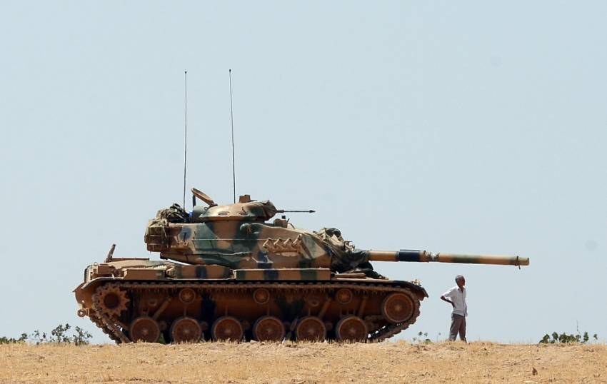 Cerablus’ta Türk tankına saldırı