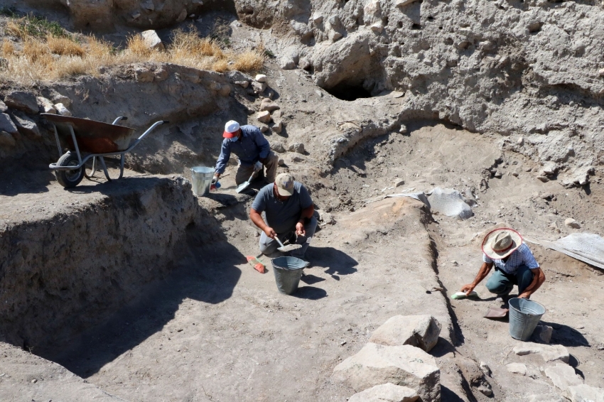 5 bin 500 yıllık Çadır Höyük’te kazı çalışmaları başladı