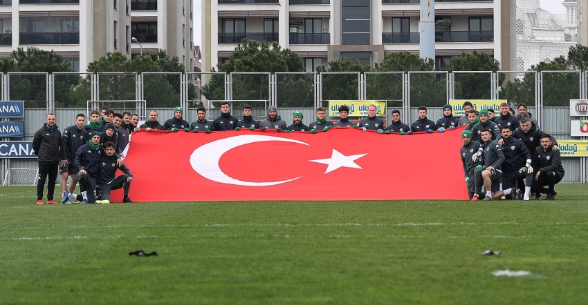 Bursaspor Çanakkale Zaferini Andı