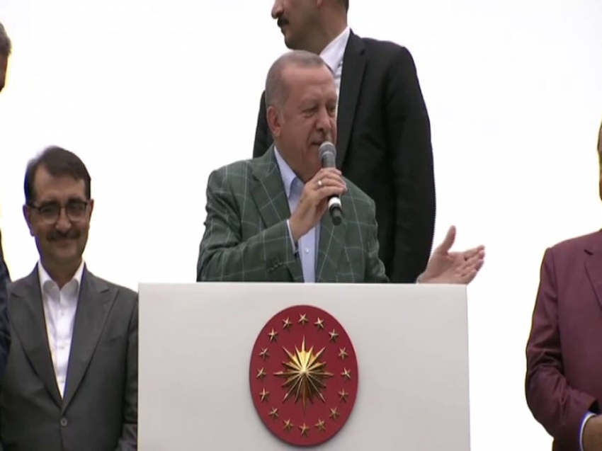 Cumhurbaşkanı Erdoğan: “Doğu Akdeniz’de Türkiye yokmuş, eline dilini dursun”
