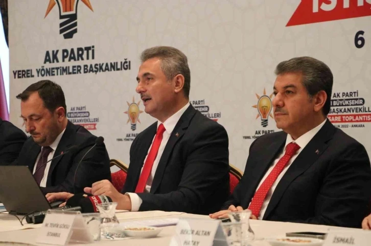 CHP’li 11 büyükşehir belediyesinin AK Parti grup başkanvekilleri Ankara’da bir araya geldi
