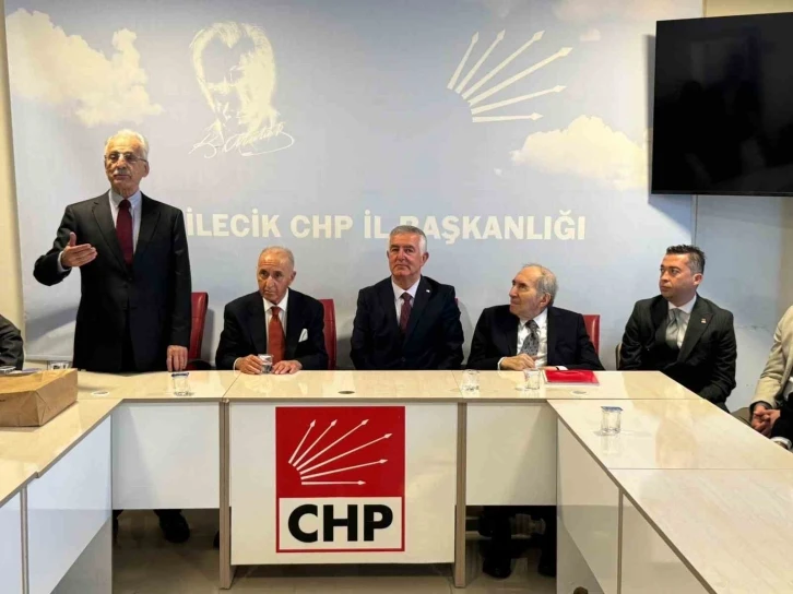 CHP’nin eski Genel Başkanları Altan Öymen ve Hikmet Çetin Bilecik’e geldi
