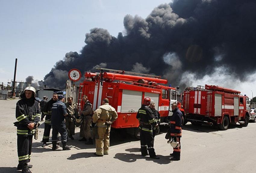 Ukrayna'da petrol deposunda çıkan yangında 4 kişi öldü