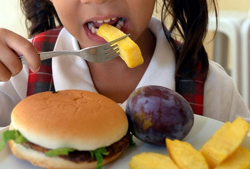 Obez çocuk sayısı artıyor