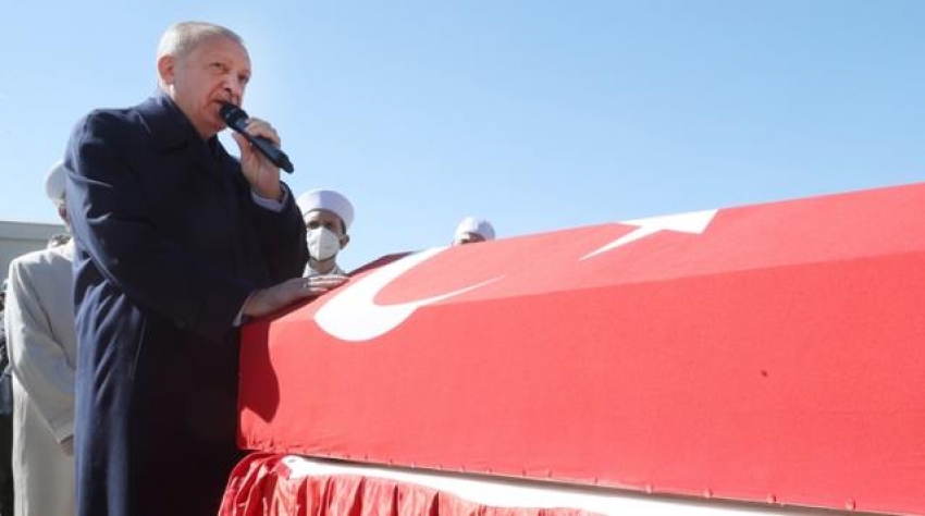 Cumhurbaşkanı Erdoğan, 11 şehidimizin cenaze töreninde konuştu