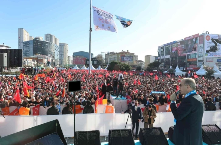 Cumhurbaşkanı Erdoğan’dan Atina’ya uyarı: "Bir yanlış yapmaya kalkarsan Çılgın Türkler yürür bunu bilesin"
