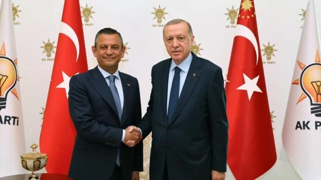 Cumhurbaşkanı Erdoğan'dan CHP'ye iadeiziyaret