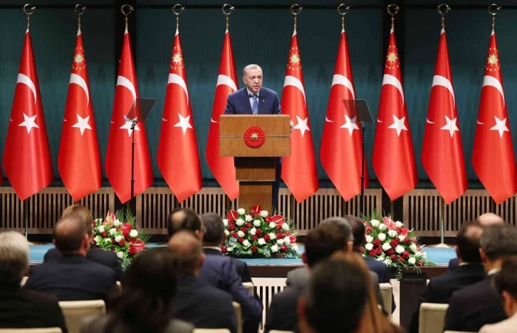 Cumhurbaşkanı Erdoğan: “Otoyol ve köprü hizmetlerinin fiyatlarında yıl boyunca zam yapılmayacak"