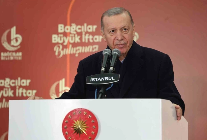 Cumhurbaşkanı Erdoğan: “Oy pusulasının bir yanında huzur olacak, diğer tarafında kavga olacak, kriz olacak”
