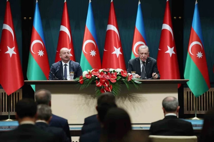 Cumhurbaşkanı Erdoğan: "Karabağ’da işgalin sona ermesiyle birlikte bölgemizde kalıcı barış için tarihi bir fırsat penceresi açıldı"
