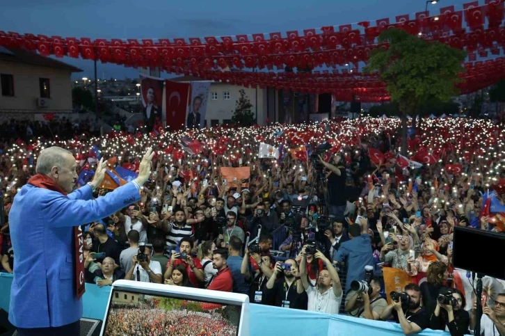 Cumhurbaşkanı Erdoğan: "Gümbür gümbür inşallah zafere koşacağız"
