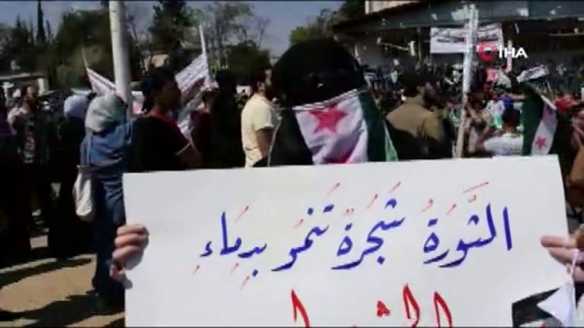 İdlib’de Esad rejimi protesto edildi