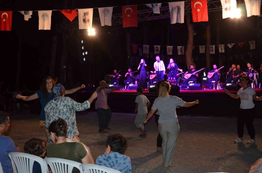Türk Halk Müziği konseri