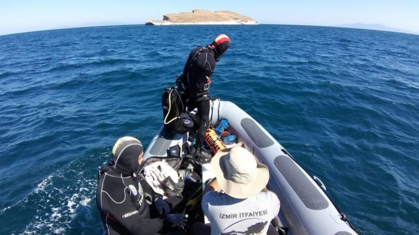 Dalgıçlar denizde kaybolan 8 yaşındaki Sarp’ı arıyor