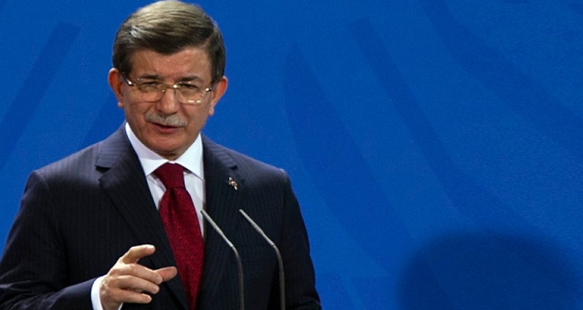 Ahmet Davutoğlu AK Parti üyeliğinden istifa etti