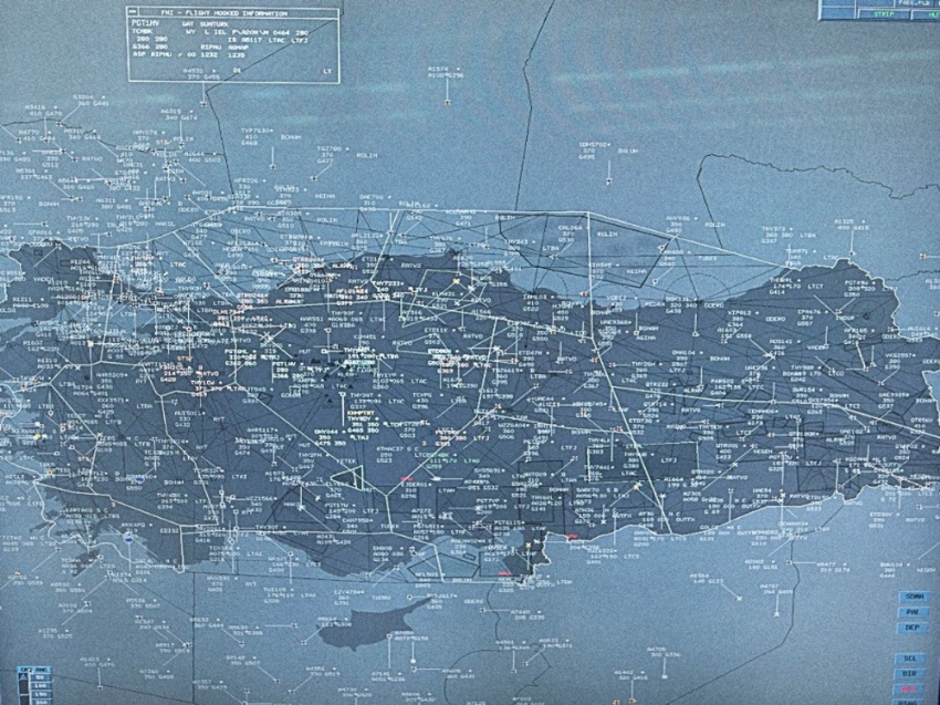 Türk hava sahasında transit trafiği artıyor