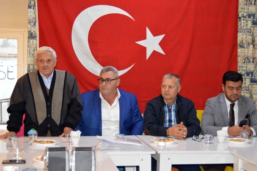 Turgutlu MHP’de toplu istifa