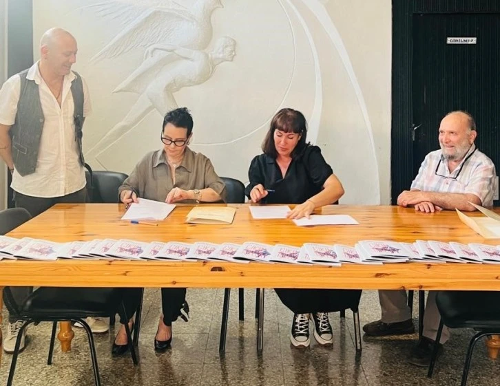 Devlet Tiyatroları Genel Müdürlüğü ile Lefkoşa Belediye Tiyatrosu arasında iş birliği protokolü imzalandı